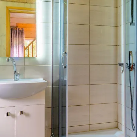 Puhkemaja Metsaaeaere Uulu