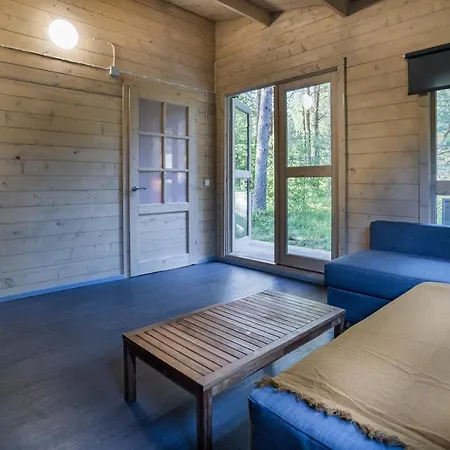 Puhkemaja Metsaaeaere *