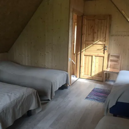 Puhkemaja Metsaaeaere Uulu