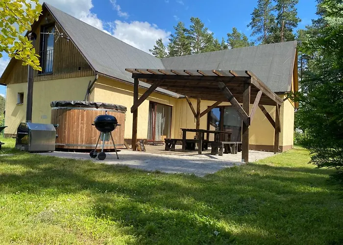 Prázdninový dům Metsaaeaere